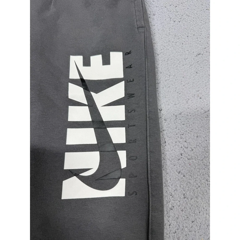 Nike Sweatpants Mens Large Gray Fleece Joggers Nike Sportswear Logo DD5242-068